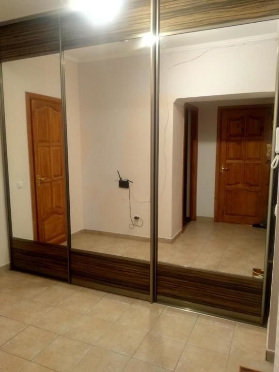 Апартаменты Apartment on Artsieulova 22 Луцк-24