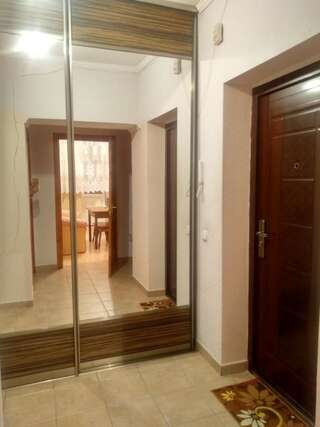 Апартаменты Apartment on Artsieulova 22 Луцк Апартаменты-9